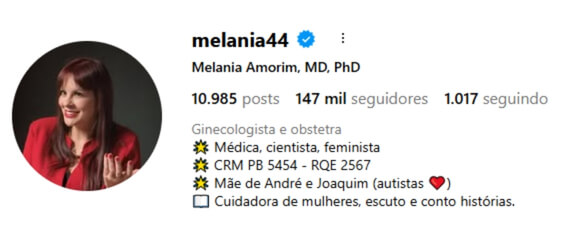 Bio visual de Dra. Melania Amorim